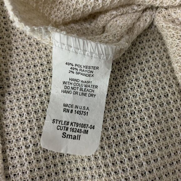 Fantastic Fawn Small Waffle Knit Button Front Tie Top Hem Lightweight - Picture 5 of 5